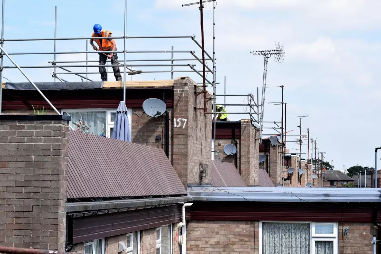 Illustration of Equans and Rotherham council cut carbon emissions and fuel bills