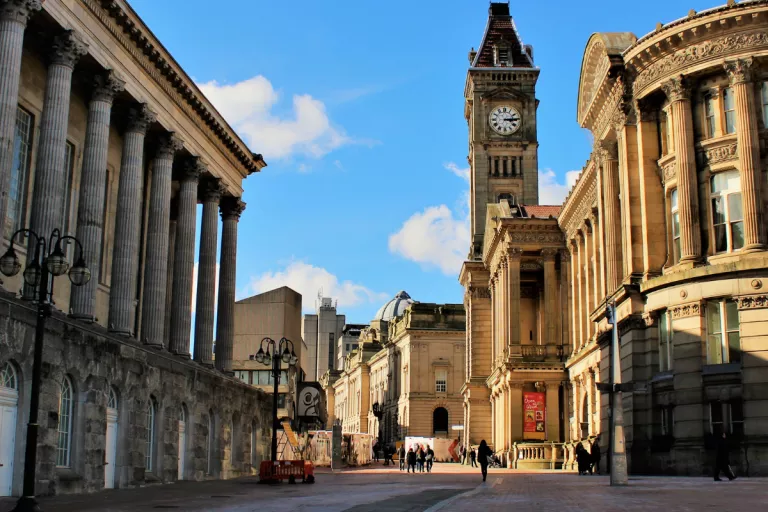 Illustration of Equans extends partnership with Birmingham City Council